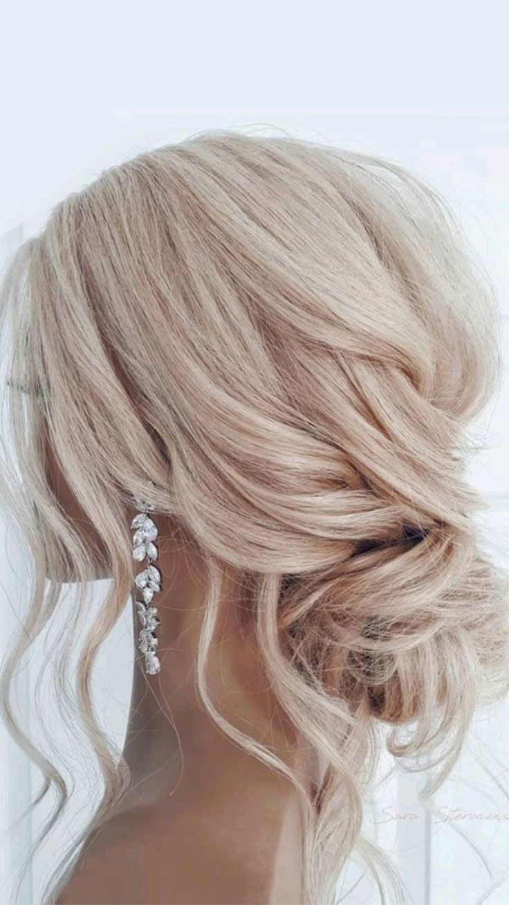25 Gorgeous Summer Wedding Hairstyles To Get Inspired By